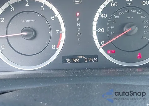 2011 Honda Accord 2.4 Ex-L z USA, uszkodzony, nr VIN 1HGCP2F87BA065931